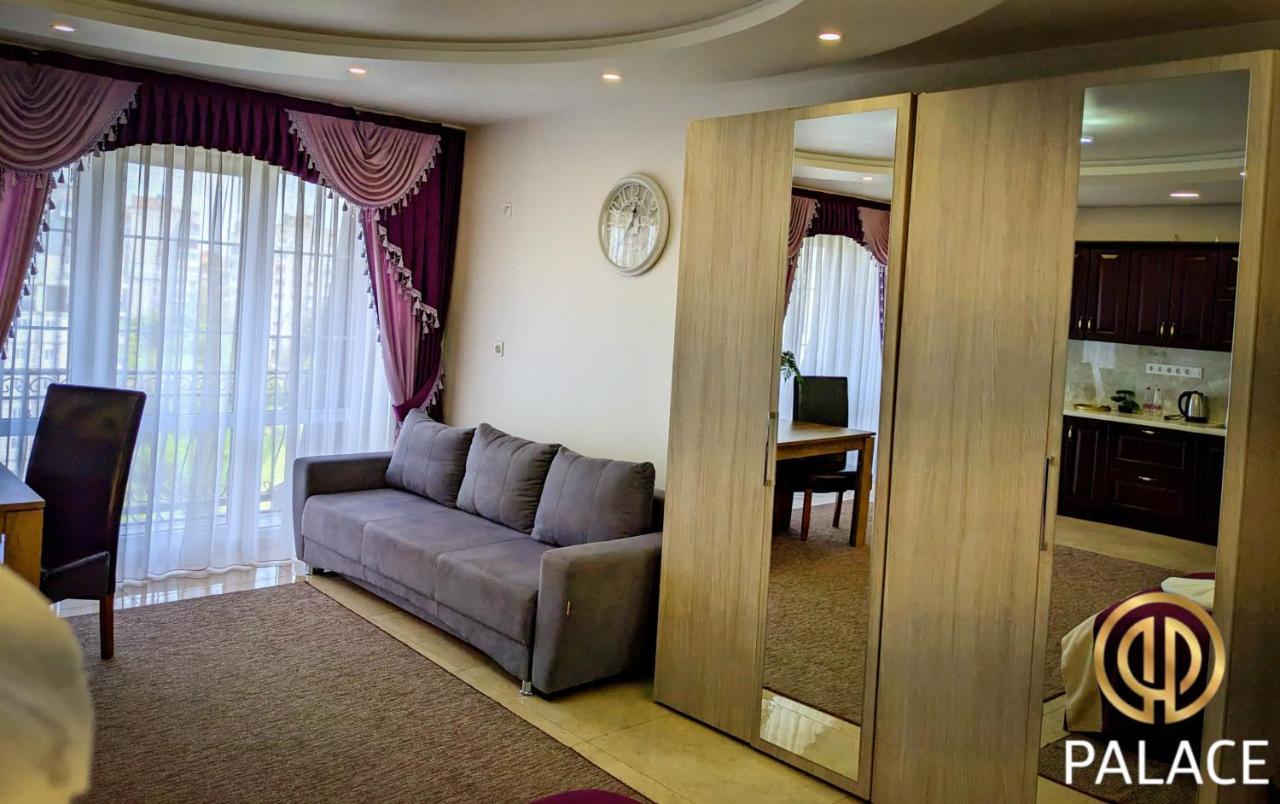 Palace Umanʼ Dış mekan fotoğraf